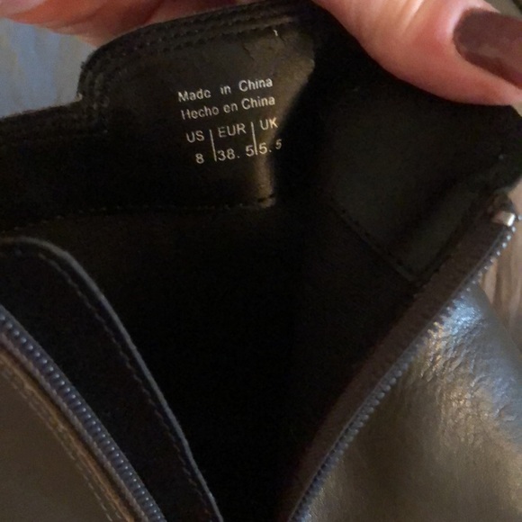 ❤️ 5/$15 Shoemint short boots - Picture 5 of 7